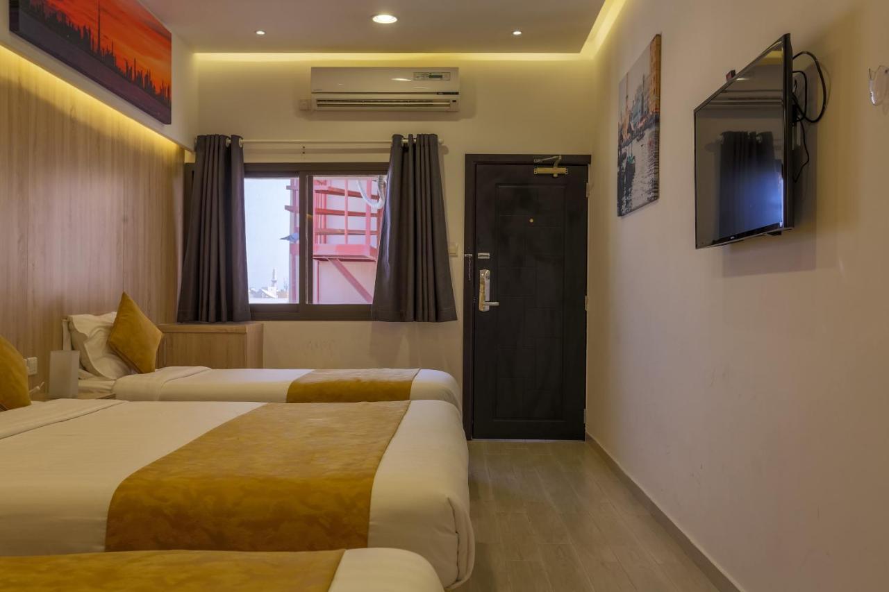 דובאי 24 Gold Hotel מראה חיצוני תמונה