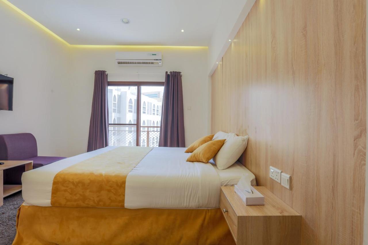 דובאי 24 Gold Hotel מראה חיצוני תמונה