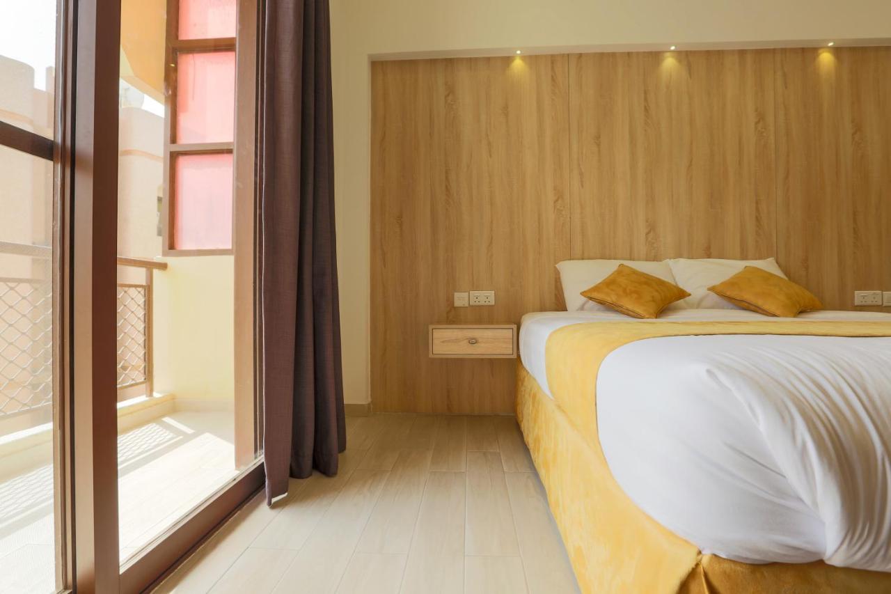 דובאי 24 Gold Hotel מראה חיצוני תמונה